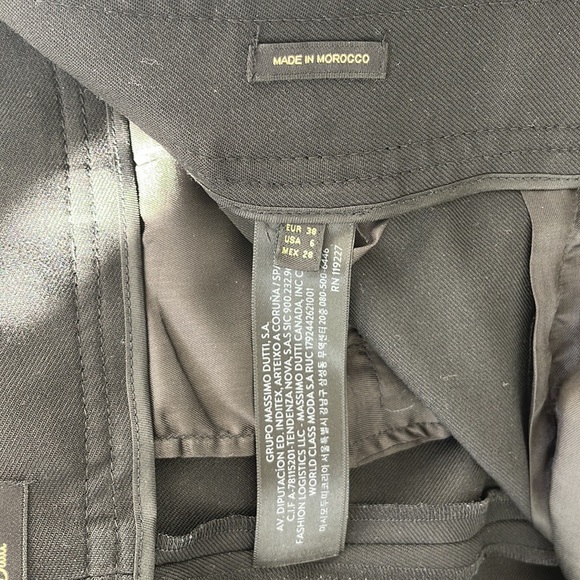 Massimo Dutti black darted trousers. Size US 6 - Picture 2 of 7